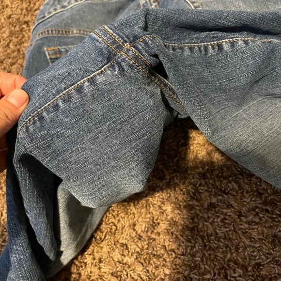 Distressed Girlfriend Jeans - Picture 7 of 7